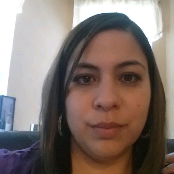 Meet your Posher, Elizabeth - Picture 1 of 1